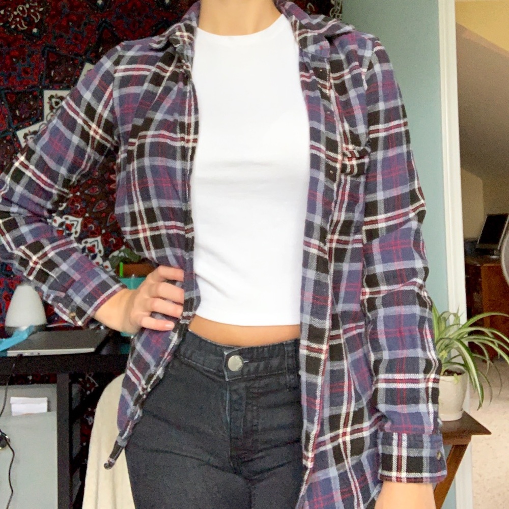 American Eagle Flannel Boyfriend Fit - Picture 2 of 7